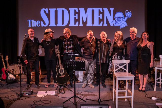 The Sidemen – Review
